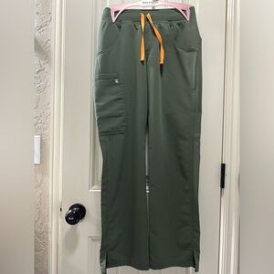 Figs Moss Kade Cargo Scrub Pant